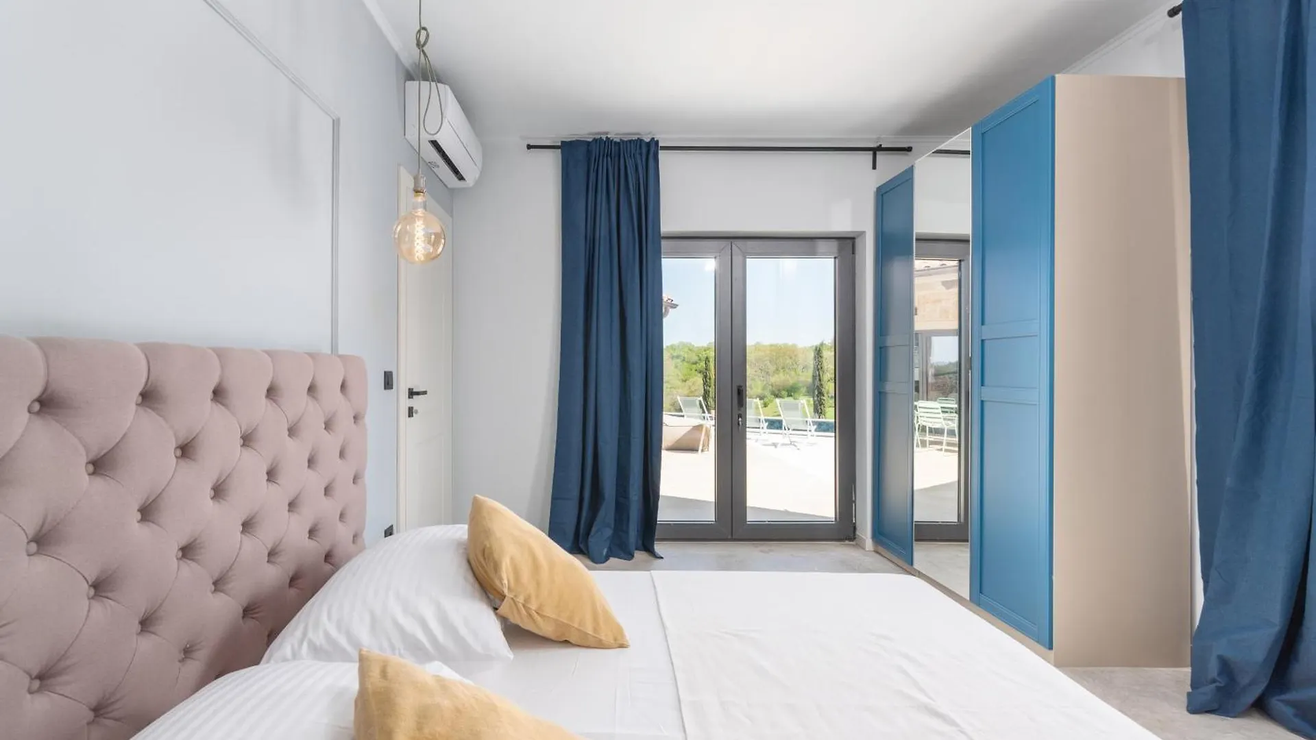 Villa Andy Ρόβινι
